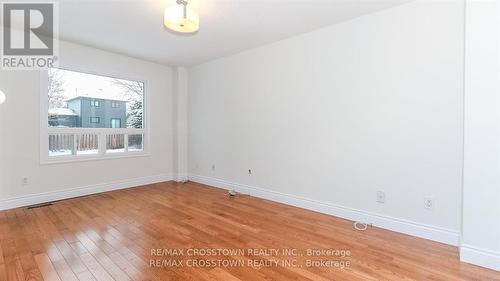 1920 Ashwood Avenue, Innisfil, ON - Indoor Photo Showing Other Room