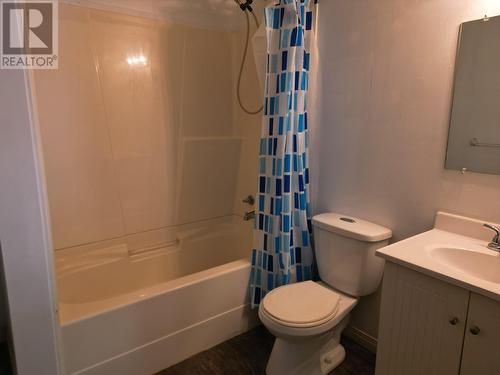 60 605 Carson Drive, Williams Lake, BC - Indoor Photo Showing Bathroom