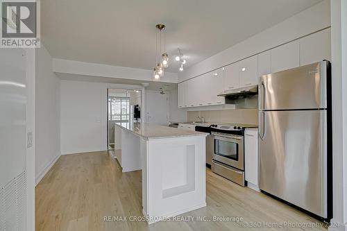 1112 - 33 Singer Court, Toronto, ON - Indoor Photo Showing Kitchen With Stainless Steel Kitchen