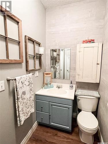 3 501 Centre Street, Meadow Lake, SK - Indoor Photo Showing Bathroom
