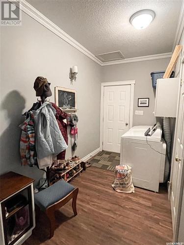 3 501 Centre Street, Meadow Lake, SK - Indoor Photo Showing Laundry Room