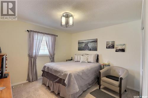 23 1620 Olive Diefenbaker Drive, Prince Albert, SK - Indoor Photo Showing Bedroom