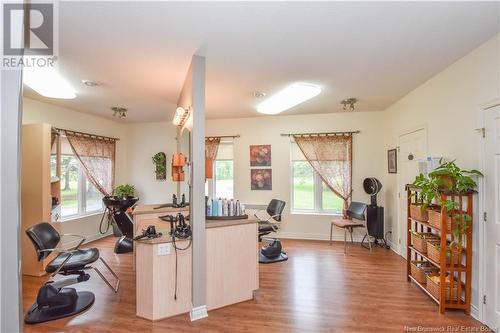 546 Saint-Pierre Ouest Boulevard, Caraquet, NB - Indoor Photo Showing Bathroom