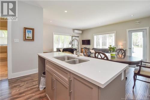 546 Saint-Pierre Ouest Boulevard, Caraquet, NB - Indoor Photo Showing Kitchen With Double Sink