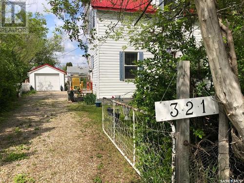 321 Rongve Street, Sturgis, SK - Outdoor