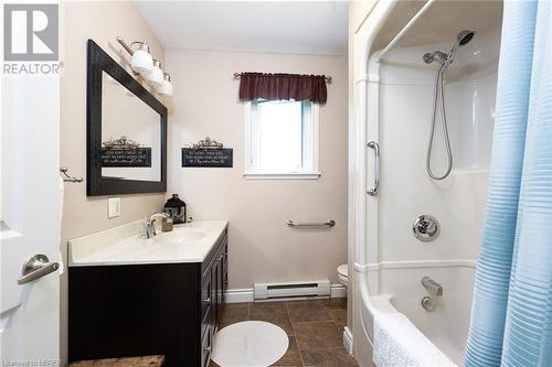 315 Regal Road, North Bay, ON - Indoor Photo Showing Bathroom