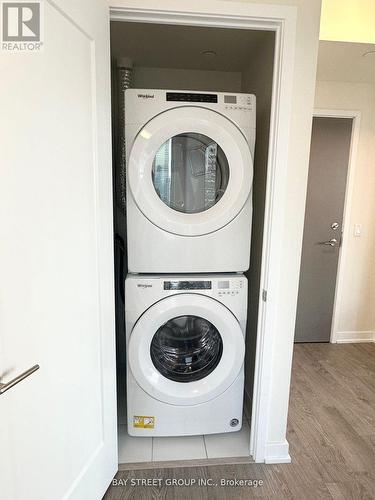 3509 - 99 John Street, Toronto, ON - Indoor Photo Showing Laundry Room