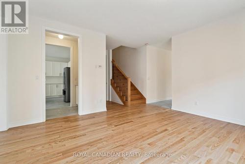 1409 Davis Loop, Innisfil, ON - Indoor Photo Showing Other Room