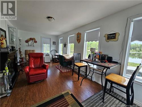 21 Boschert Road, Saint-Quentin, NB - Indoor Photo Showing Living Room