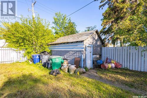 1218 1St Avenue N, Saskatoon, SK - Outdoor