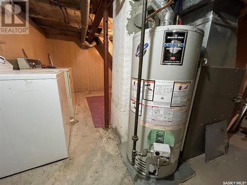 1218 1St Avenue N, Saskatoon, SK - Indoor Photo Showing Basement