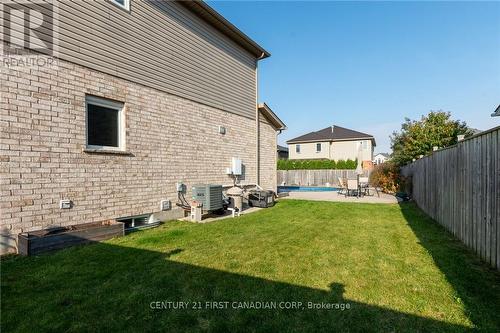 2655 Tucker Court, London, ON - Outdoor With Exterior