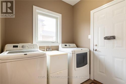 2655 Tucker Court, London, ON - Indoor Photo Showing Laundry Room