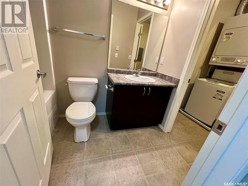 322 700 Battleford Trail, Swift Current, SK - Indoor Photo Showing Bathroom