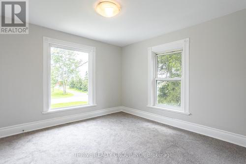 942 Westminster Drive, London, ON - Indoor Photo Showing Other Room