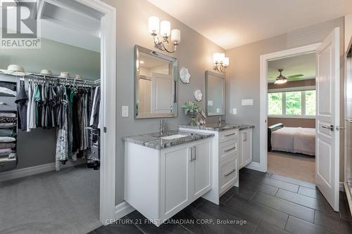 2354 Red Thorne Avenue, London, ON - Indoor Photo Showing Bathroom