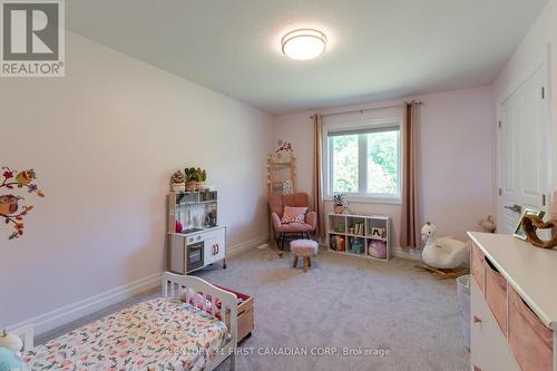 2354 Red Thorne Avenue, London, ON - Indoor Photo Showing Bedroom