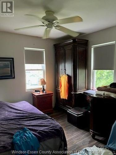 4549 Grand Marais Road East, Windsor, ON - Indoor Photo Showing Bedroom