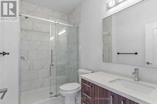43 - 2610 Kettering Place, London, ON - Indoor Photo Showing Bathroom