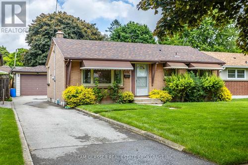 224 Atkinson Boulevard, London, ON - Outdoor With Facade