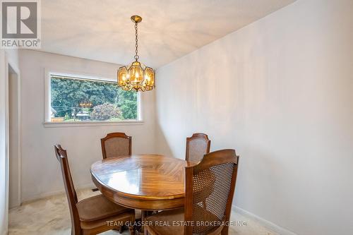 224 Atkinson Boulevard, London, ON - Indoor Photo Showing Dining Room