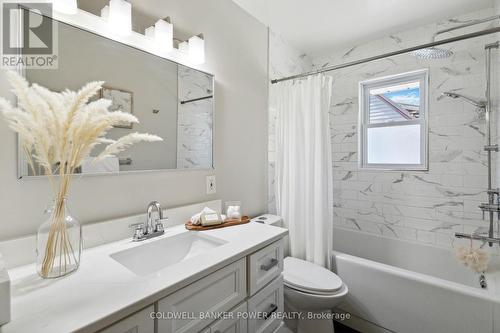 760 Fleet Street, London, ON - Indoor Photo Showing Bathroom