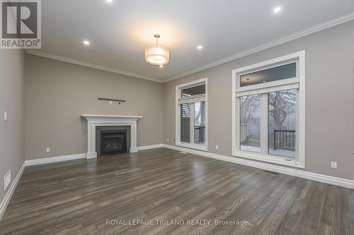 2452 Red Thorne Avenue, London, ON - Indoor Photo Showing Living Room With Fireplace