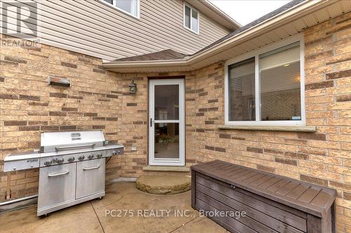 1233 Thornley Street, London, ON - Outdoor With Exterior