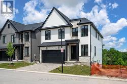 5 - 2835 SHEFFIELD PLACE  London, ON N6M 0J2