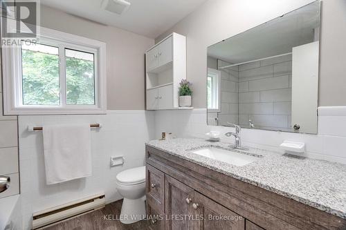 3 - 155 Water Street, Southwest Middlesex, ON - Indoor Photo Showing Bathroom