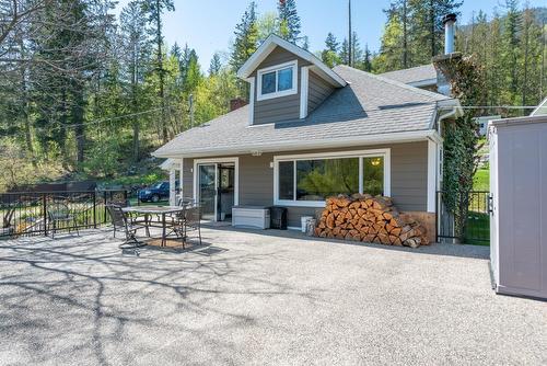 2465 Highway 3A, Nelson, BC - Outdoor With Deck Patio Veranda