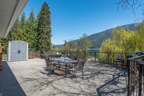 2465 Highway 3A, Nelson, BC - Outdoor With Deck Patio Veranda