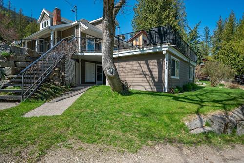 2465 Highway 3A, Nelson, BC - Outdoor