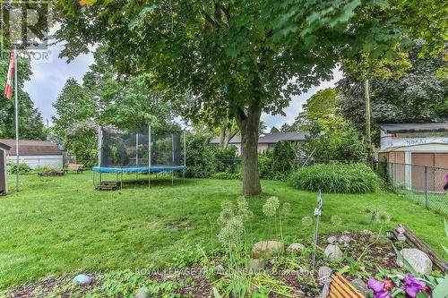 1511 Fremont Avenue, London, ON - Outdoor With Backyard