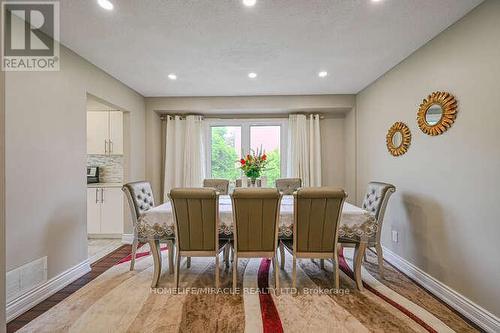 28 Meadow Bush Court, Brampton, ON - Indoor Photo Showing Dining Room