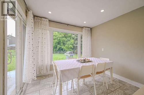 28 Meadow Bush Court, Brampton, ON - Indoor Photo Showing Dining Room