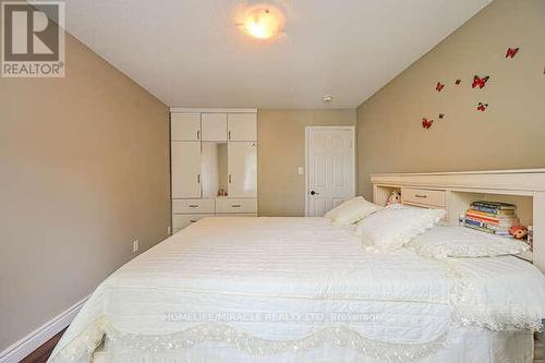 28 Meadow Bush Court, Brampton, ON - Indoor Photo Showing Bedroom