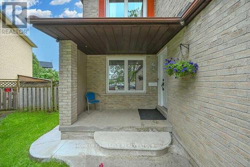 28 Meadow Bush Court, Brampton, ON - Outdoor With Exterior