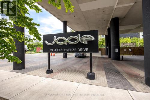 Lph3802 - 33 Shore Breeze Drive, Toronto, ON - Outdoor