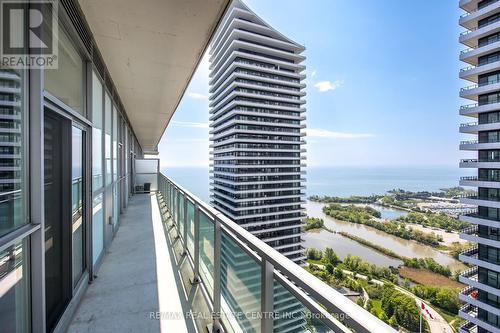Lph3802 - 33 Shore Breeze Drive, Toronto, ON - Outdoor With Balcony