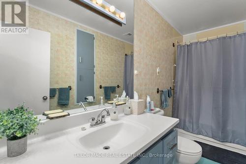 159 Murphy Road W, Essa, ON - Indoor Photo Showing Bathroom