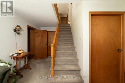 258 Floud'S Bridge Road, Quinte West, ON - Indoor Photo Showing Other Room