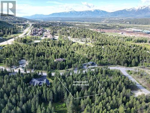 4929 Saddlewood Lane, Radium Hot Springs, BC 