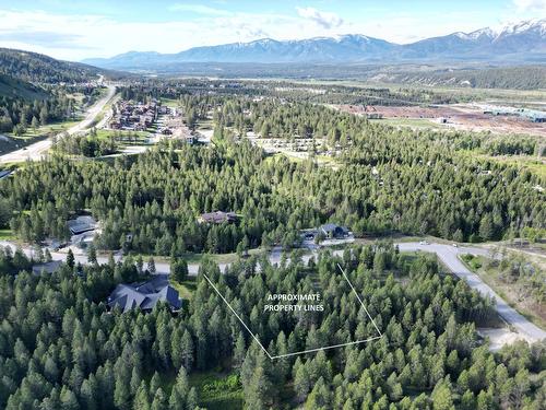 4929 Saddlewood Lane, Radium Hot Springs, BC 