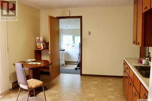 305 Cross Street, Maryfield, SK - Indoor Photo Showing Kitchen