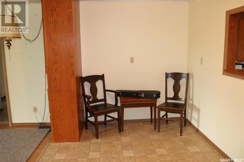 305 Cross Street, Maryfield, SK - Indoor Photo Showing Other Room