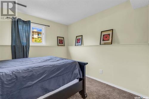 109 Stillwater Drive, Saskatoon, SK - Indoor Photo Showing Bedroom