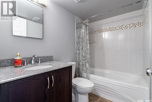 109 Stillwater Drive, Saskatoon, SK - Indoor Photo Showing Bathroom