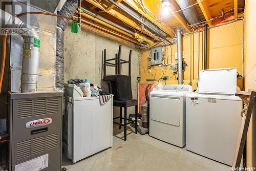 109 Stillwater Drive, Saskatoon, SK - Indoor Photo Showing Laundry Room
