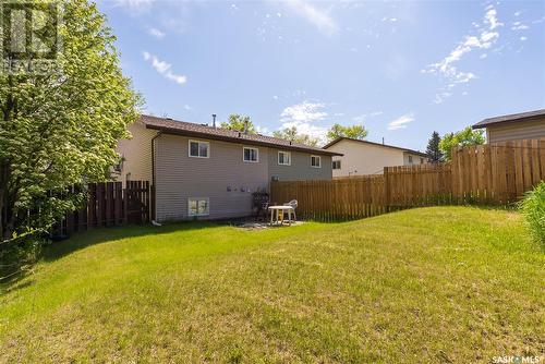 109 Stillwater Drive, Saskatoon, SK - Outdoor With Backyard With Exterior